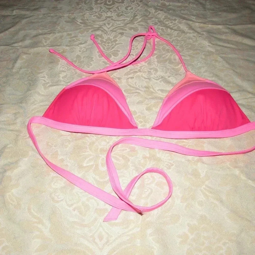 PINK VICTORIA'S SECRET Halter Bikini Top Size M